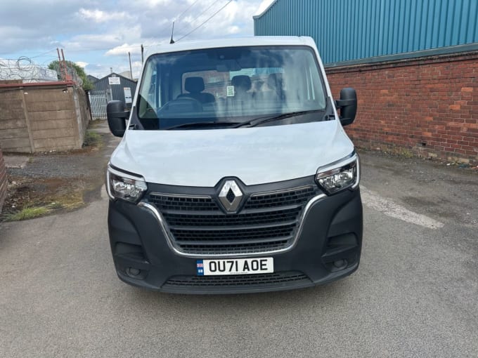 2025 Renault Master