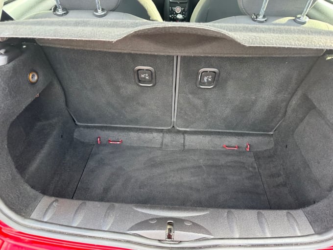 2012 Mini Hatch