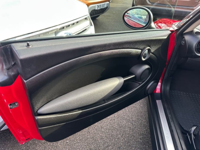 2012 Mini Hatch