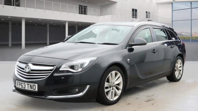 2025 Vauxhall Insignia