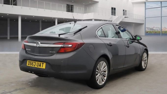 2025 Vauxhall Insignia