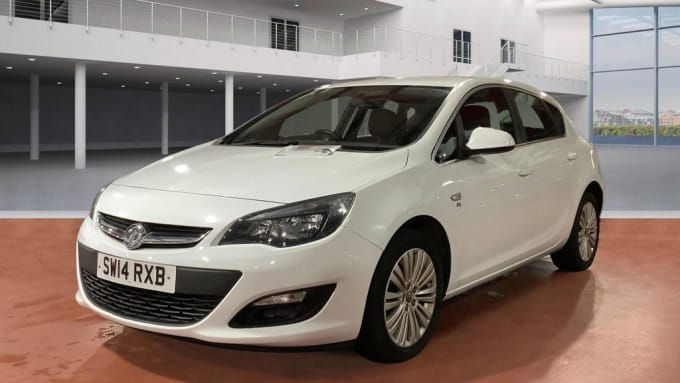 2025 Vauxhall Astra