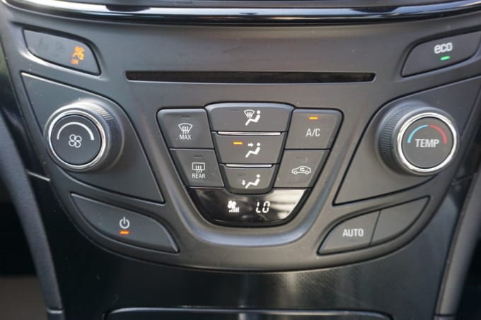 2025 Vauxhall Insignia