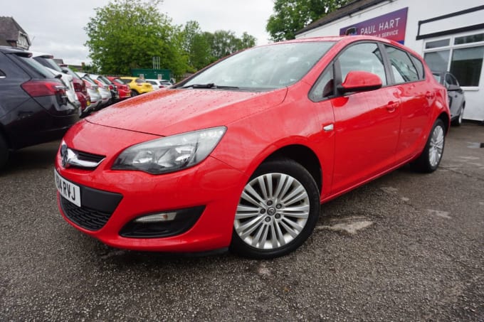 2025 Vauxhall Astra