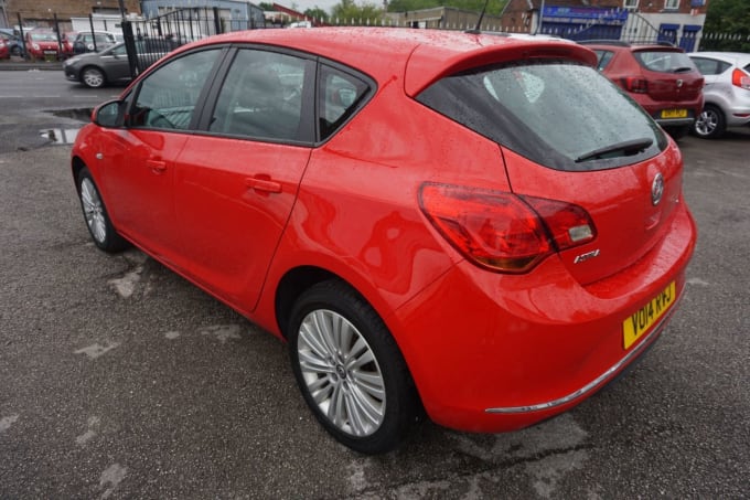 2025 Vauxhall Astra