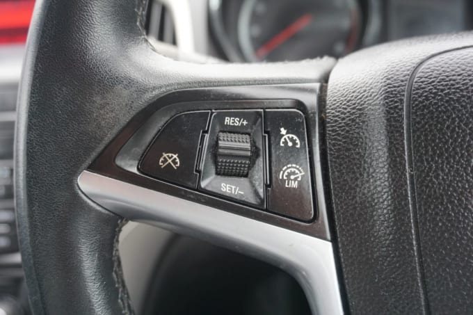 2025 Vauxhall Astra