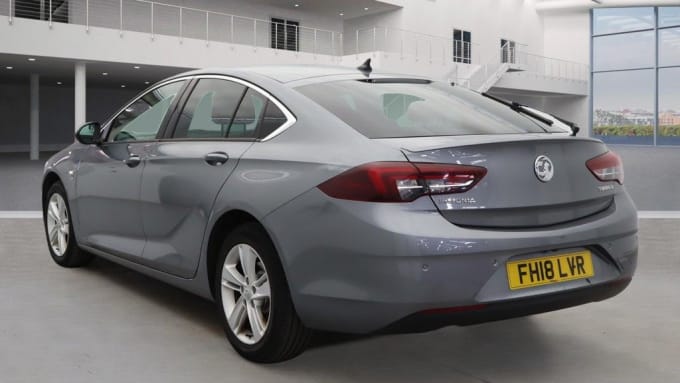 2025 Vauxhall Insignia