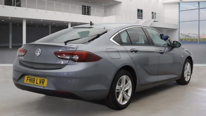 2025 Vauxhall Insignia