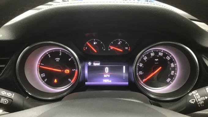 2025 Vauxhall Insignia