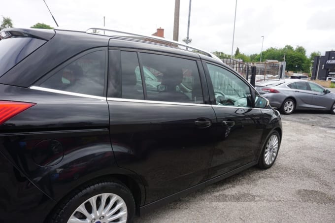 2025 Ford Grand C-max