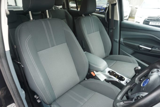 2025 Ford Grand C-max