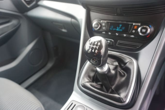 2025 Ford Grand C-max