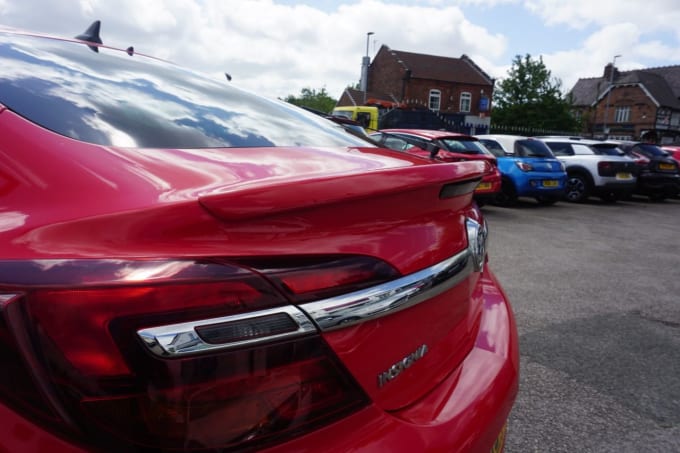2025 Vauxhall Insignia
