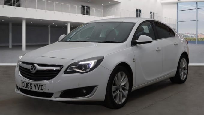 2025 Vauxhall Insignia