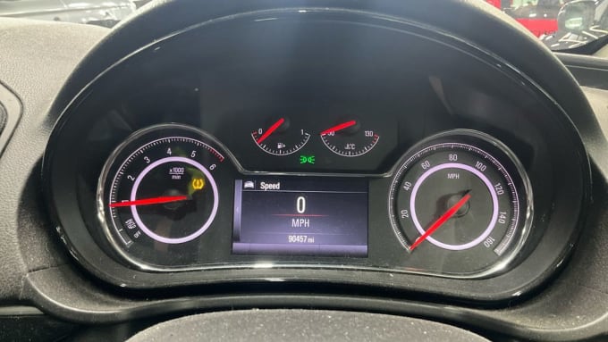2025 Vauxhall Insignia