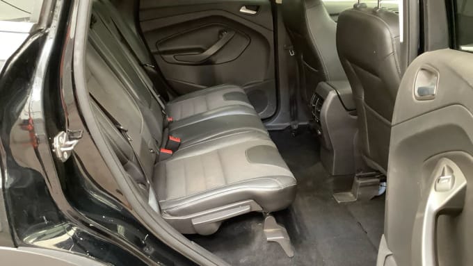 2025 Ford Kuga