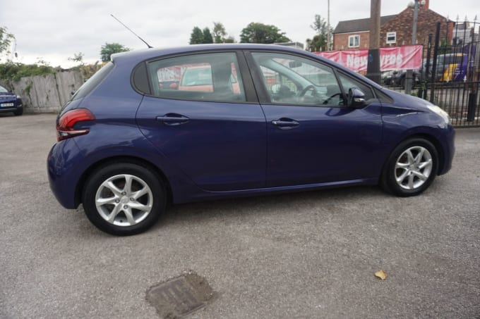 2025 Peugeot 208
