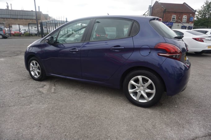 2025 Peugeot 208