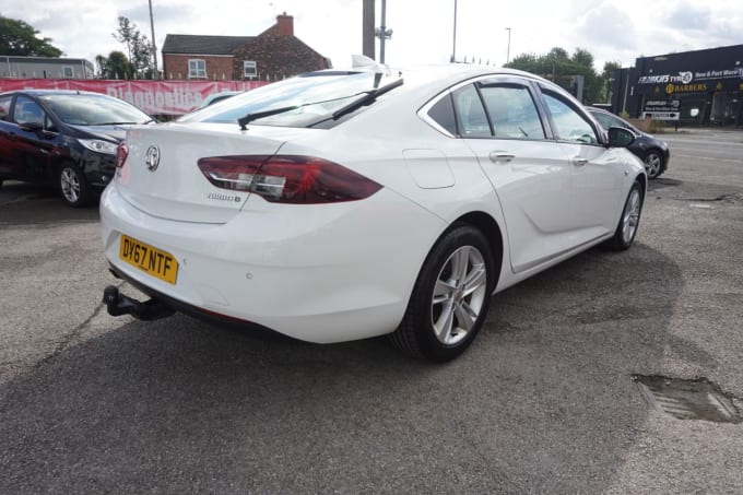 2025 Vauxhall Insignia