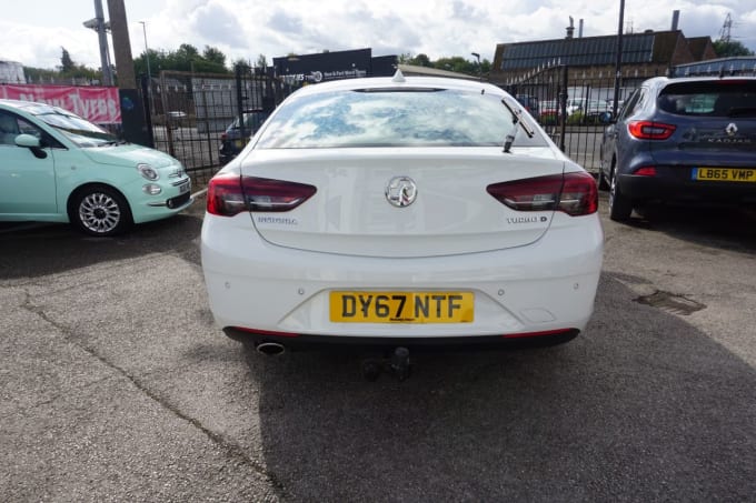 2025 Vauxhall Insignia