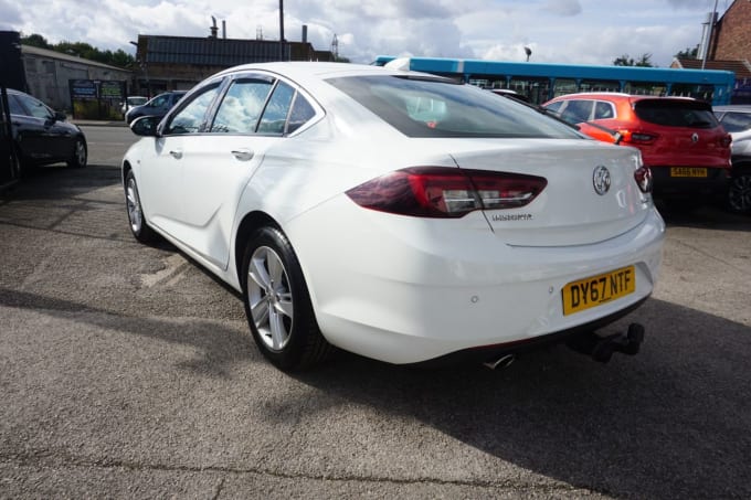 2025 Vauxhall Insignia