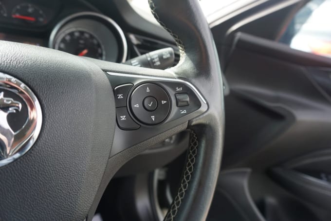 2025 Vauxhall Insignia