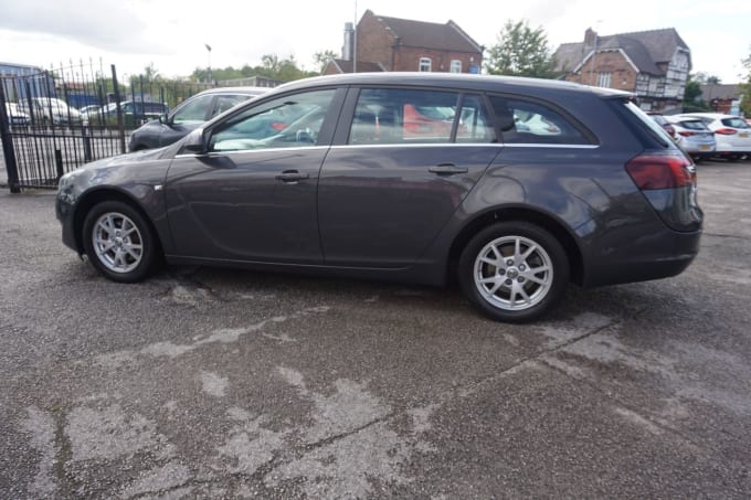 2025 Vauxhall Insignia