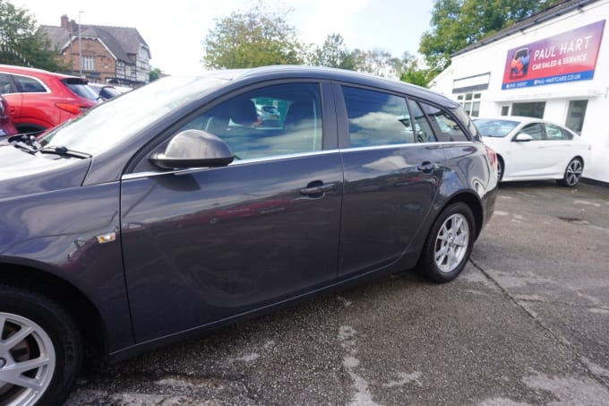 2025 Vauxhall Insignia