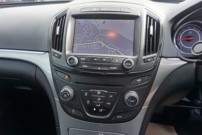 2025 Vauxhall Insignia