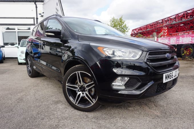 2025 Ford Kuga