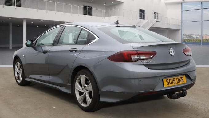 2025 Vauxhall Insignia