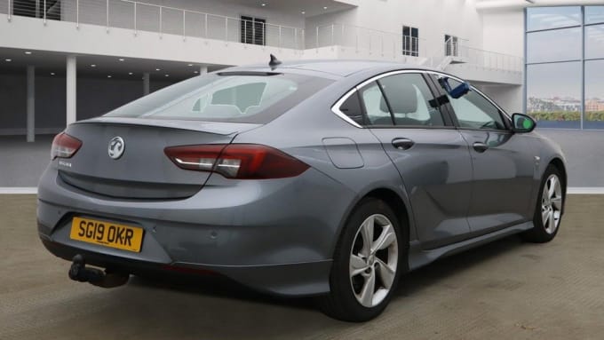 2025 Vauxhall Insignia
