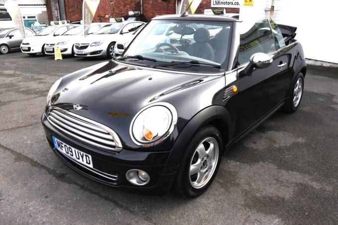 2025 Mini Convertible