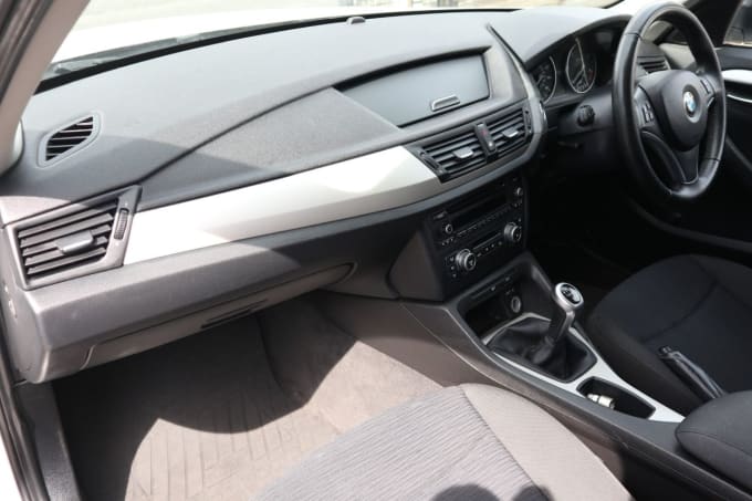 2025 BMW X1
