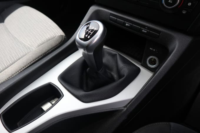 2025 BMW X1