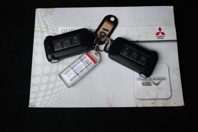 2025 Mitsubishi Outlander