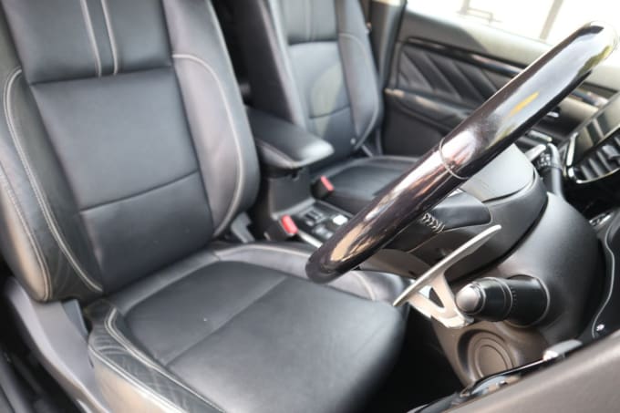 2025 Mitsubishi Outlander