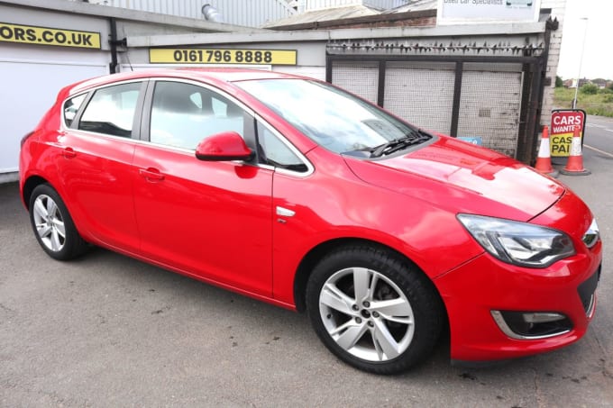 2025 Vauxhall Astra