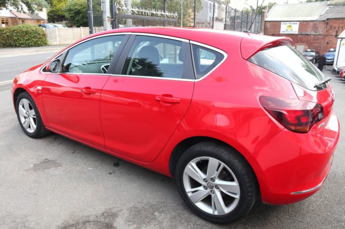 2025 Vauxhall Astra
