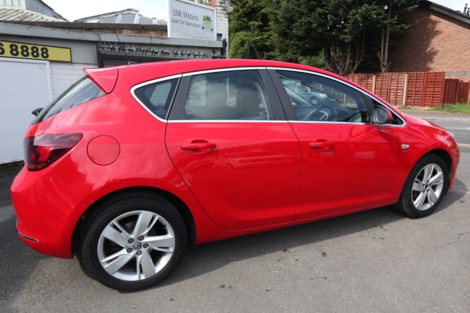 2025 Vauxhall Astra