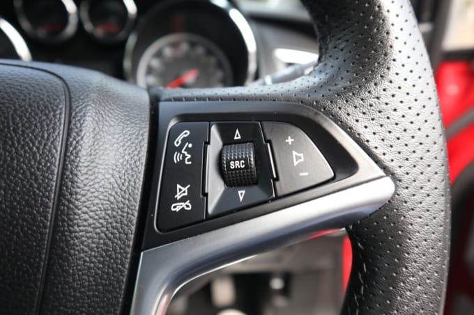 2025 Vauxhall Astra