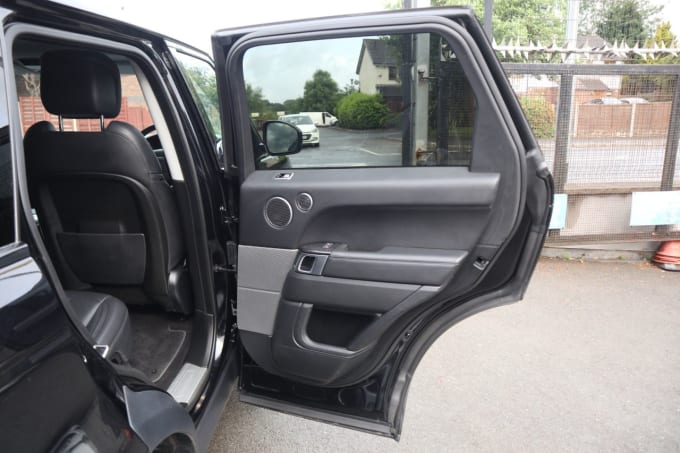 2025 Land Rover Range Rover Sport
