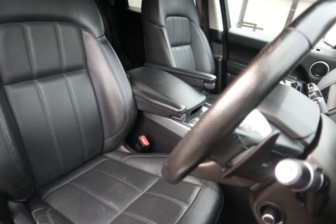 2025 Land Rover Range Rover Sport