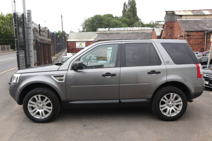 2025 Land Rover Freelander 2