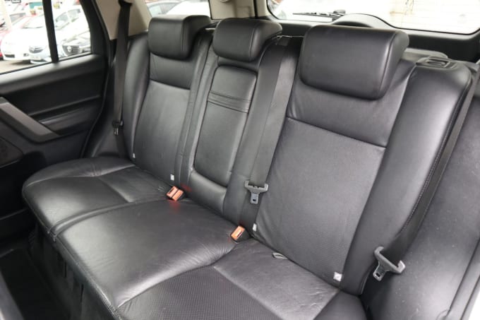 2025 Land Rover Freelander 2