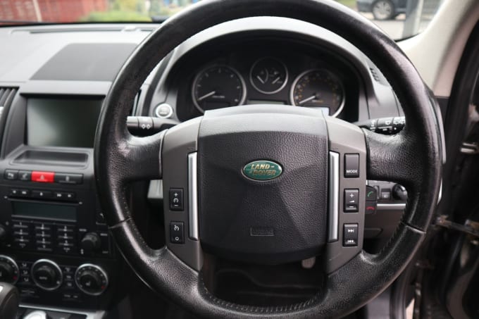 2025 Land Rover Freelander 2