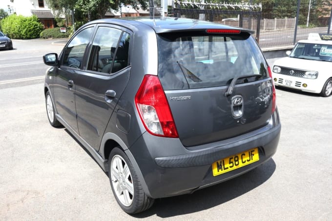 2025 Hyundai I10