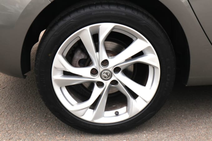 2016 Vauxhall Astra
