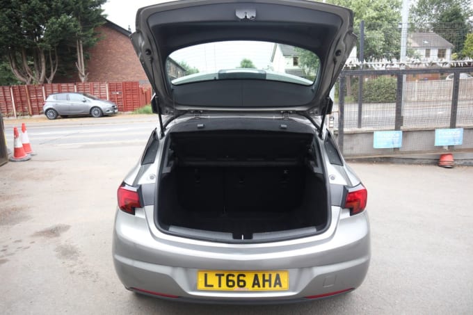 2016 Vauxhall Astra