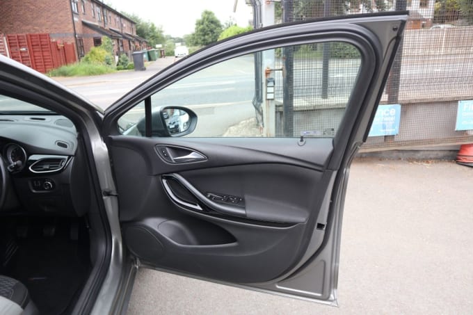 2016 Vauxhall Astra